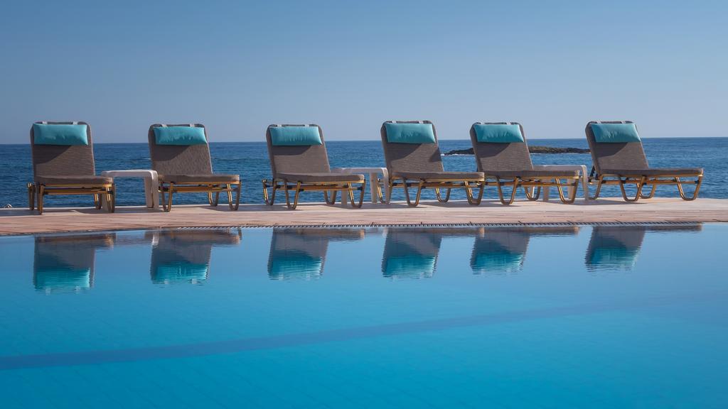 Pyrgos Beach Hotel Apartments Malia  Exterior photo