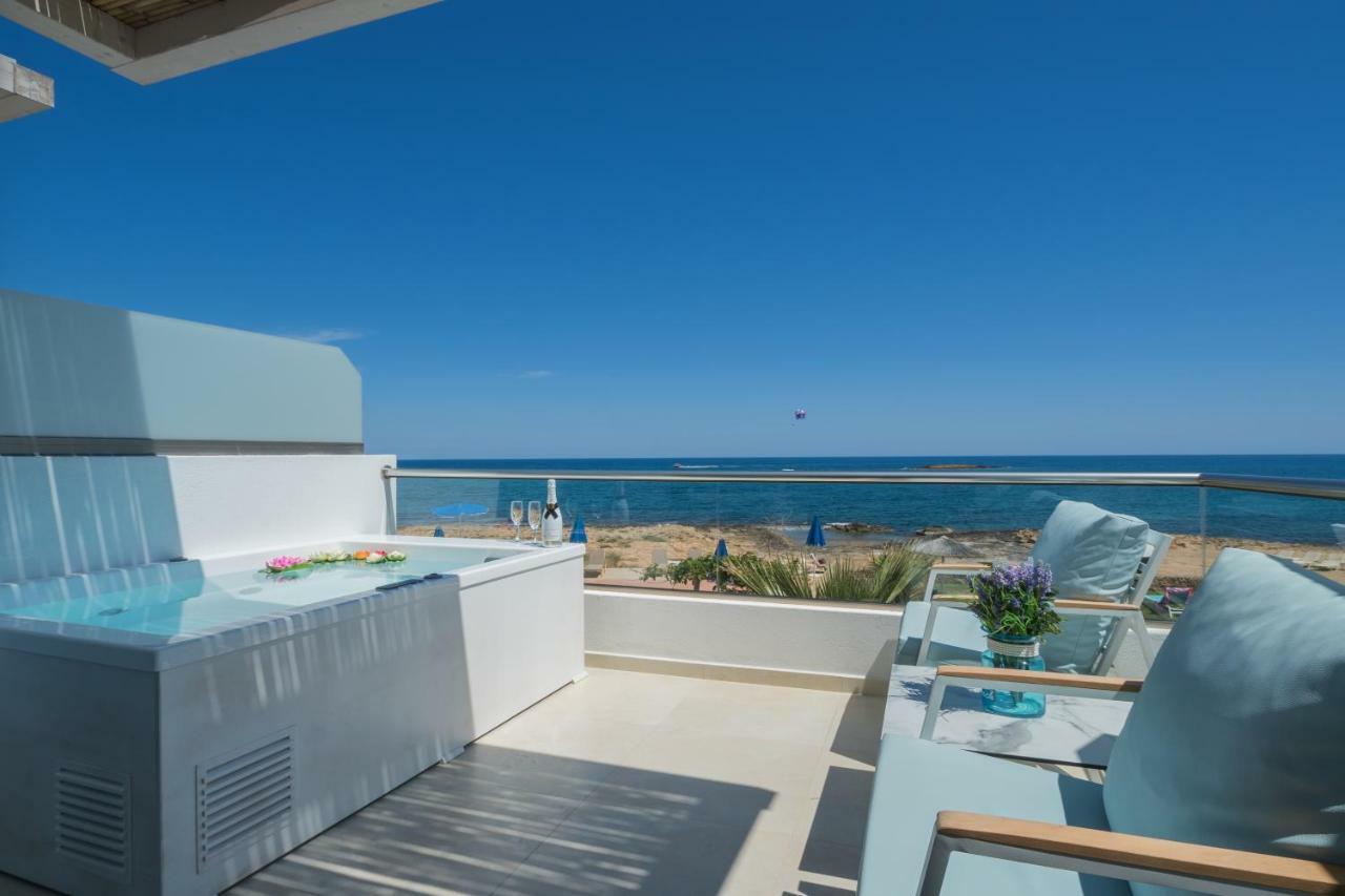 Pyrgos Beach Hotel Apartments Malia  Exterior photo