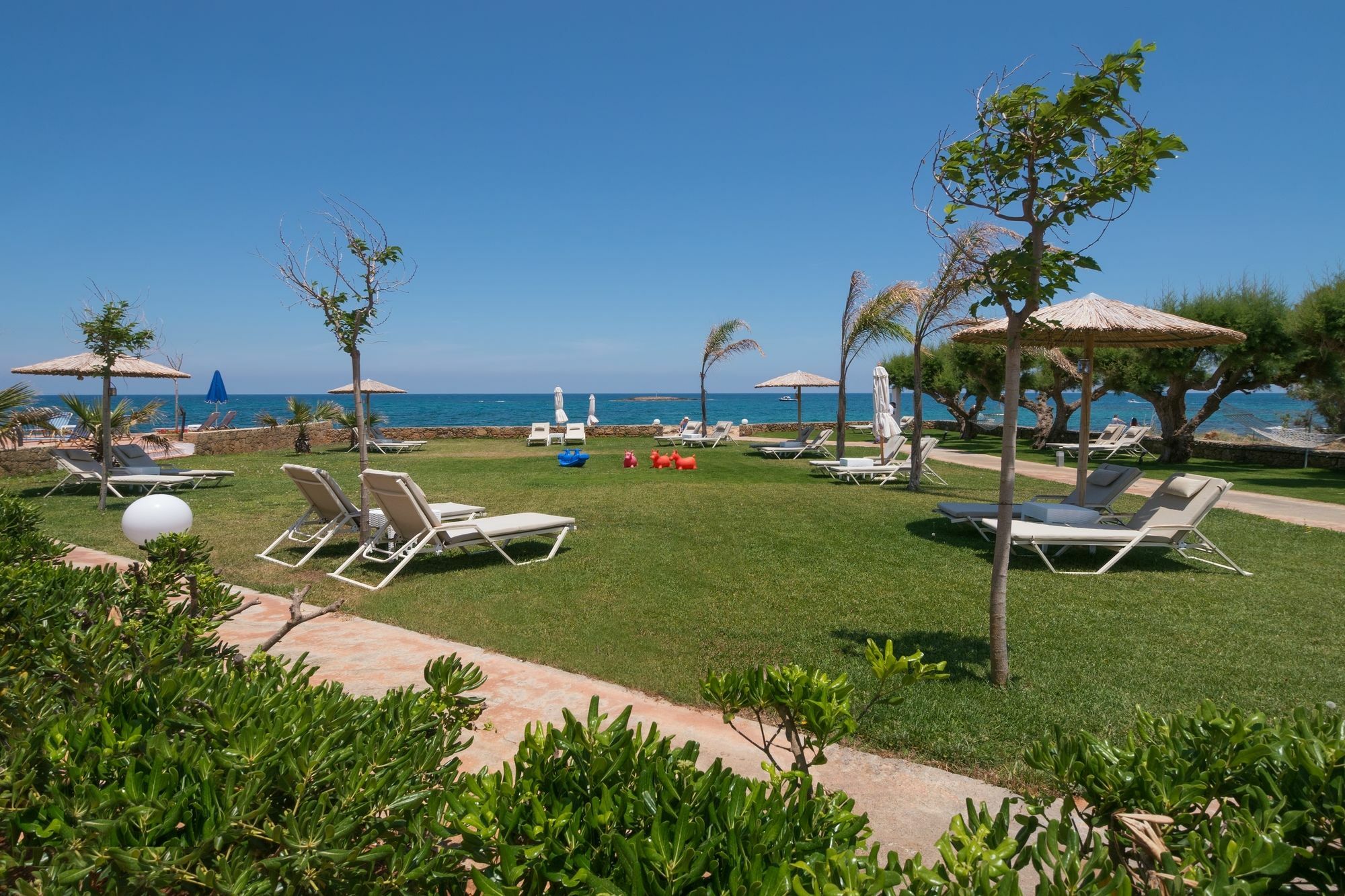 Pyrgos Beach Hotel Apartments Malia  Exterior photo